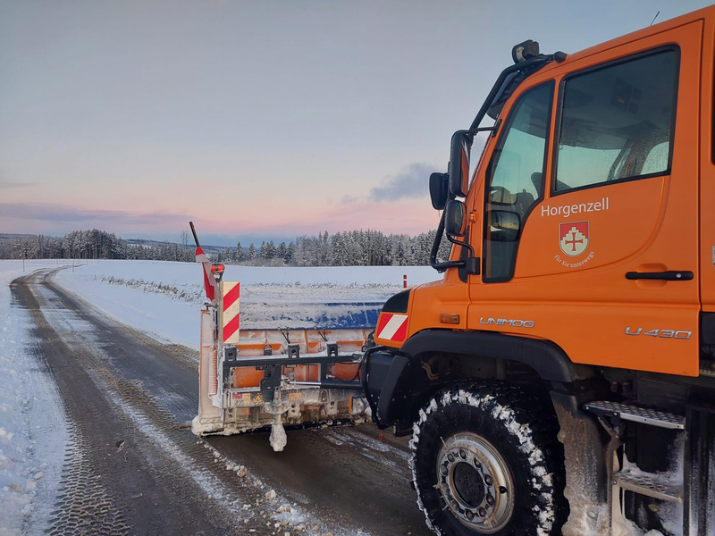 Bauhofwinterdienstfahrzeug 